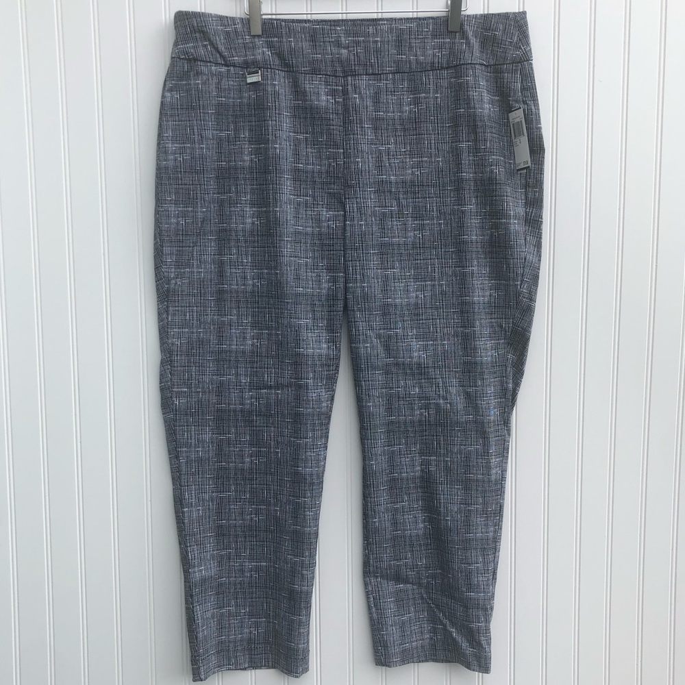 🆕Premise Black Print Crop Pants🆕
